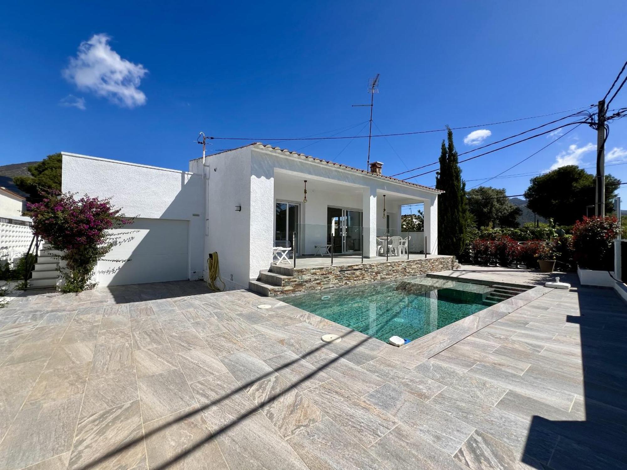 Montsia 23 - Casa Con Piscina Privada En Roses Villa Eksteriør bilde